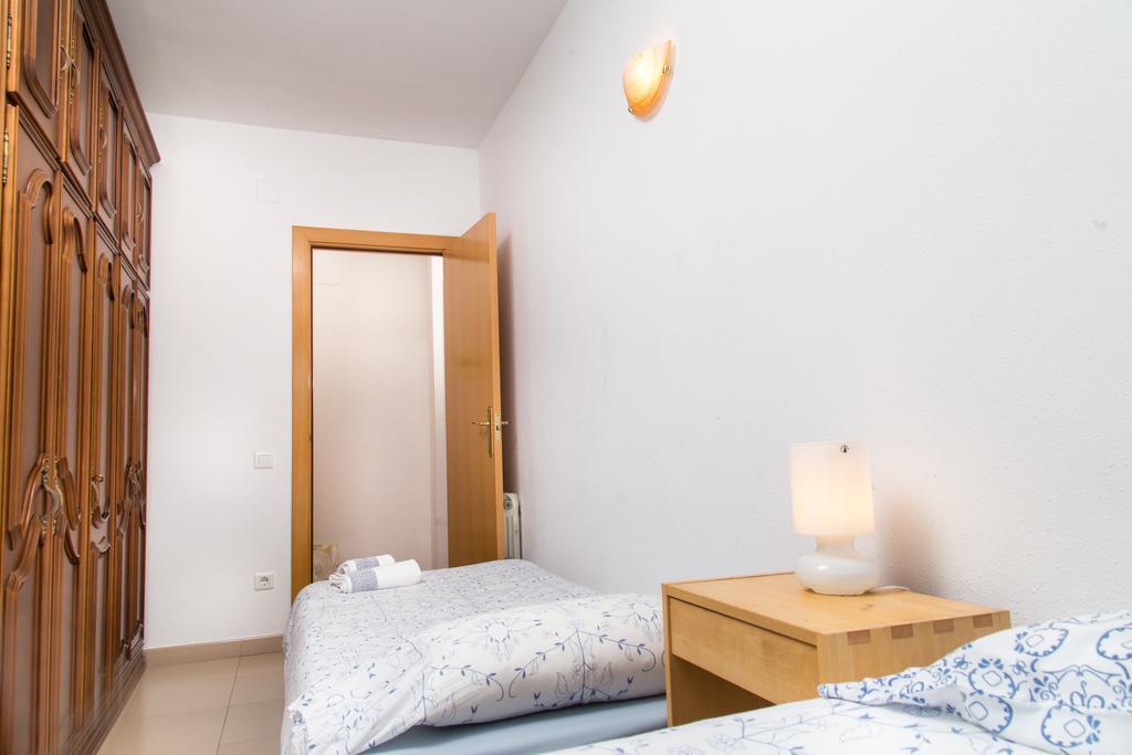New & Sunny Apartment Barcelona Luaran gambar